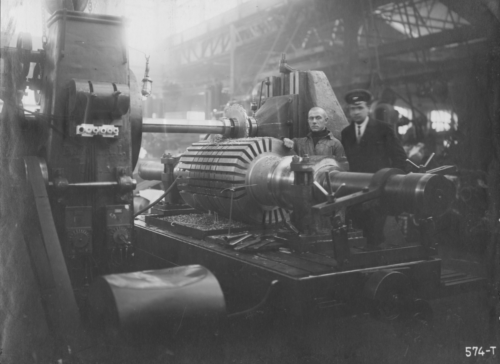 Обработка турборотора. 1926 год