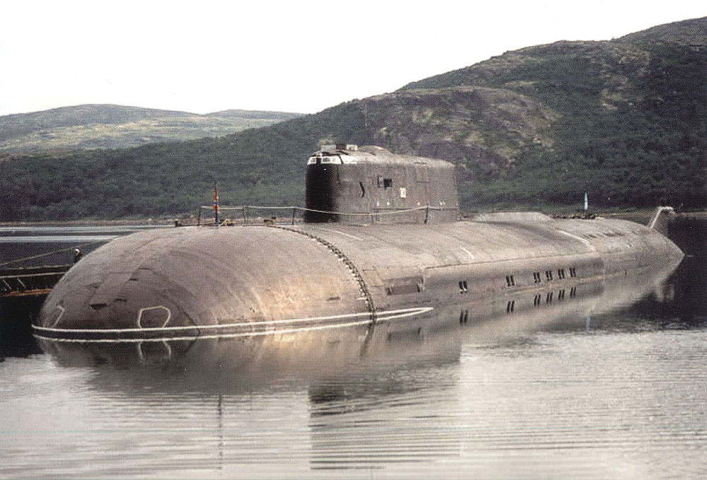 Тяжелый атомный подводный крейсер «Дмитрий Донской» с паротурбинными установками ПАО «КТЗ»